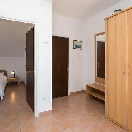 Anamaria Dubrovnik